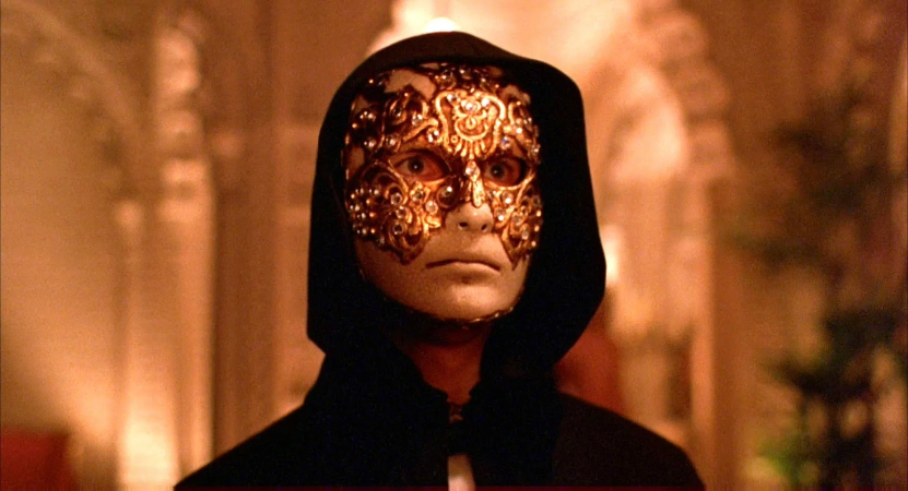 /film_images/eyes wide shut 2.png